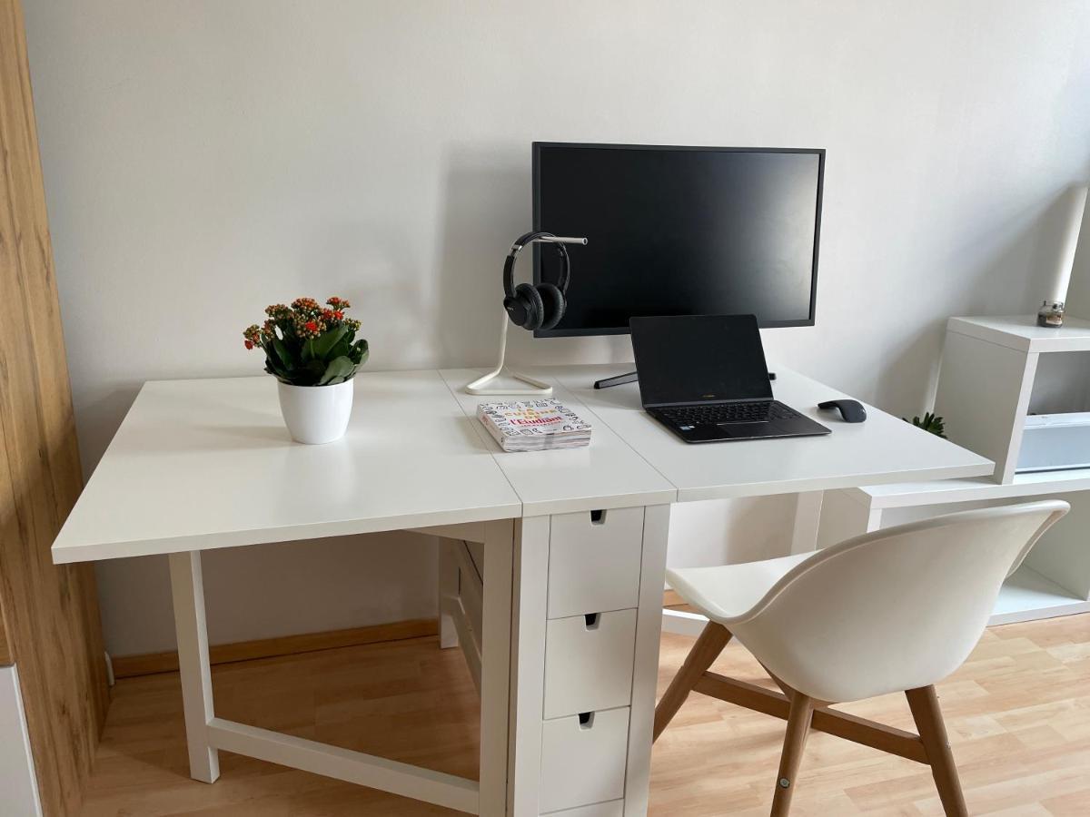 Ferienwohnung Central Sunny Flat With Free Parking Wien Exterior foto