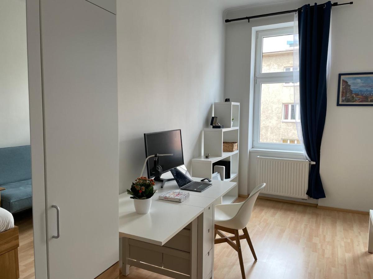 Ferienwohnung Central Sunny Flat With Free Parking Wien Exterior foto